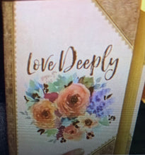 Load image into Gallery viewer, DIY Rose Gift Box
